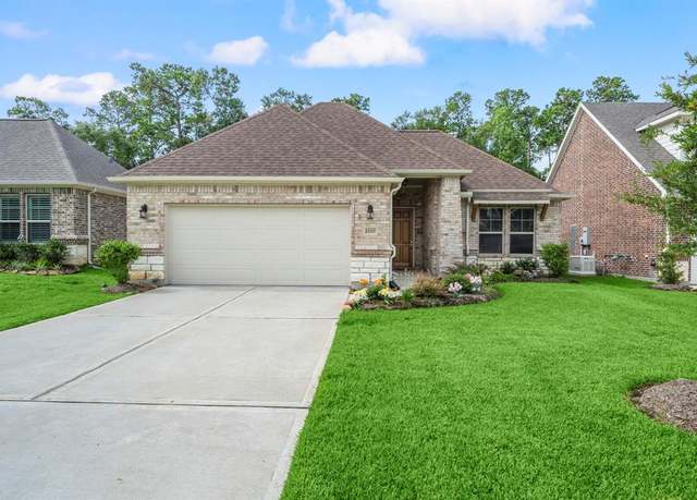 Property at 12117 Creekside Villas Ct, Conroe, TX 77304, 2 beds, 2 baths