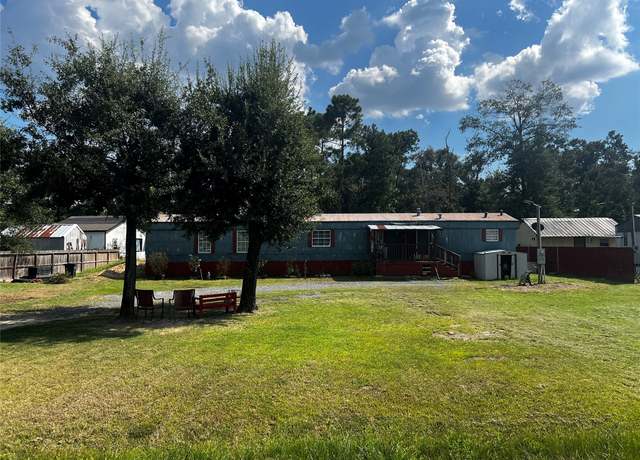 Property at 19114 Larry Wayne St, Porter, TX 77365, 3 beds, 2 baths