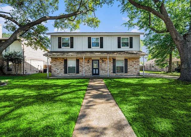Property at 16402 Cornwall St, Jersey Village, TX 77040, 4 beds, 2.5 baths