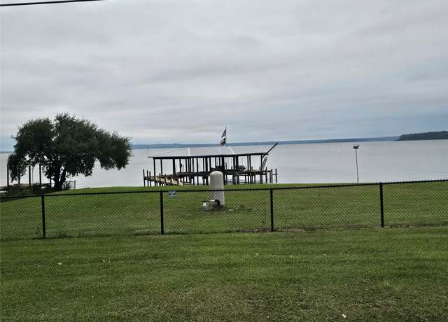 Property at 378 Elmwood Dr, Livingston, TX 77351