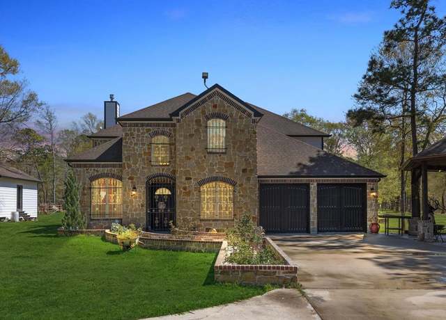 Property at 826 Oak Bend Loop, Cleveland, TX 77328, 4 beds, 3.5 baths