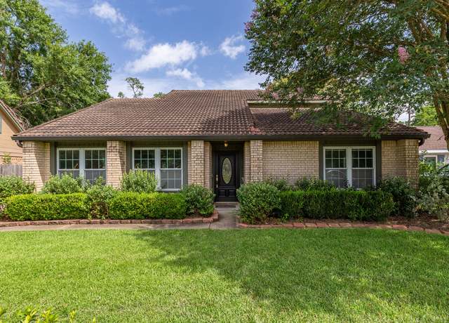 Property at 3531 Brook Shadow Dr, Houston, TX 77345, 5 beds, 3.5 baths