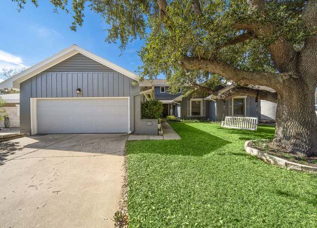 Property at 2913 Beluche Dr, Galveston, TX 77551, 4 beds, 4.5 baths