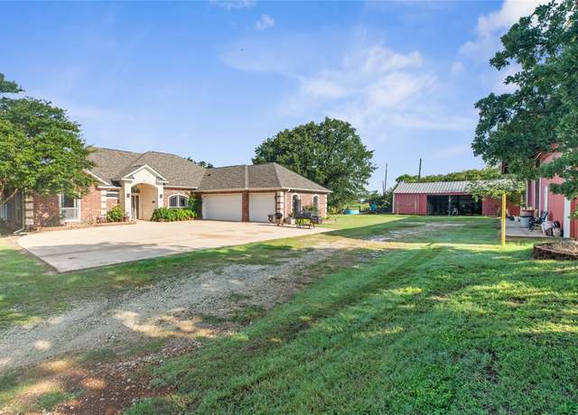 Property at 19331 W Fm 1452, Normangee, TX 77871, 4 beds, 3 baths