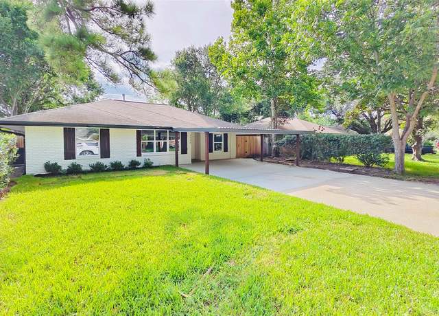 Property at 9906 Bassoon Dr, Houston, TX 77025, 4 beds, 2 baths