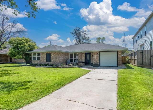 Property at 2007 Lamonte Ln, Houston, TX 77018, 4 beds, 2 baths