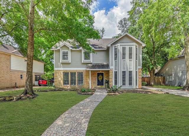 Property at 3315 Three Pines Dr, Kingwood, TX 77339, 4 beds, 2.5 baths
