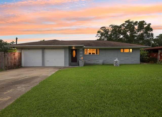 Property at 4015 42nd St, Port Arthur, TX 77642, 3 beds, 2 baths