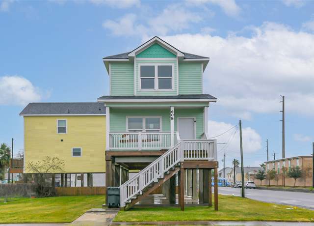 Property at 608 38th St, Galveston, TX 77550, 4 beds, 2 baths