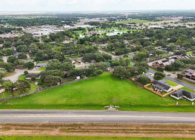 Property at 0 West Loop St, El Campo, TX 77437