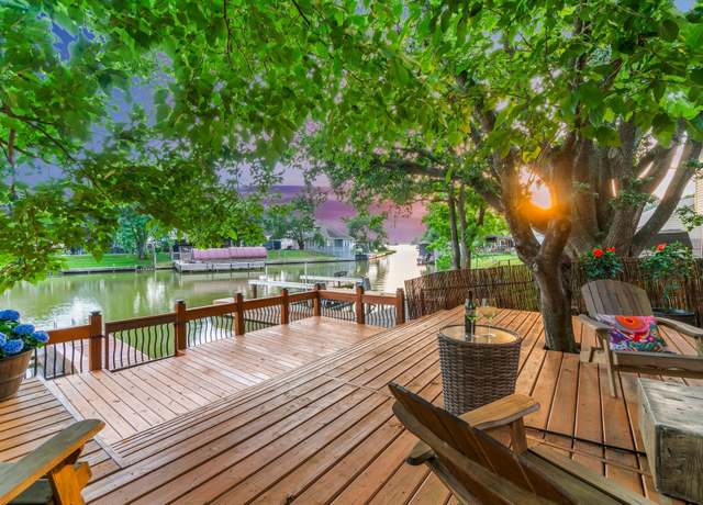 Property at 13009 Point Dr, Willis, TX 77318, 4 beds, 2.5 baths