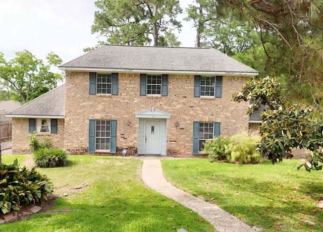 Property at 10722 Glenway Dr, Houston, TX 77070, 4 beds, 2.5 baths