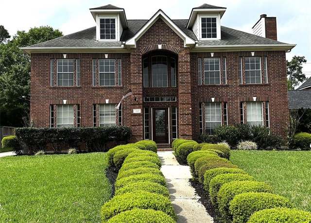 Property at 3410 Amber Forest Dr, Houston, TX 77068, 5 beds, 3.5 baths