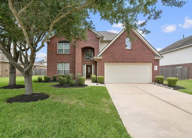 Property at 3610 Harewood Ct, Pearland, TX 77584, 4 beds, 2.5 baths