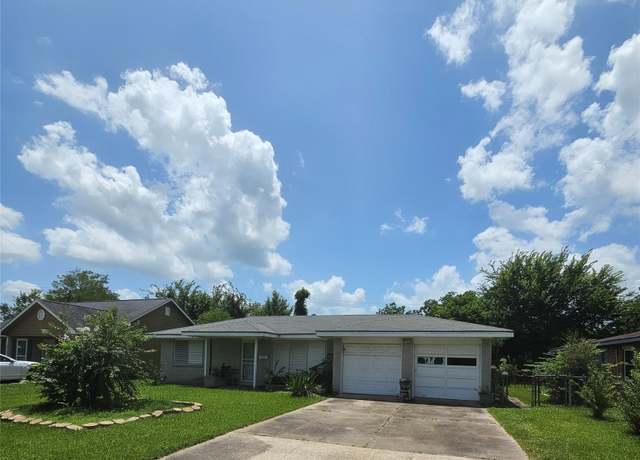 Property at 2228 Eriksson St, La Marque, TX 77568, 3 beds, 1.5 baths