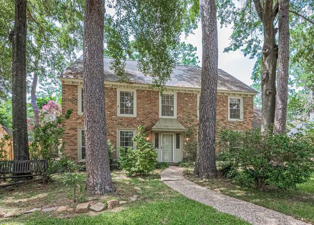 Property at 5318 Foresthaven Dr, Houston, TX 77066, 4 beds, 2.5 baths