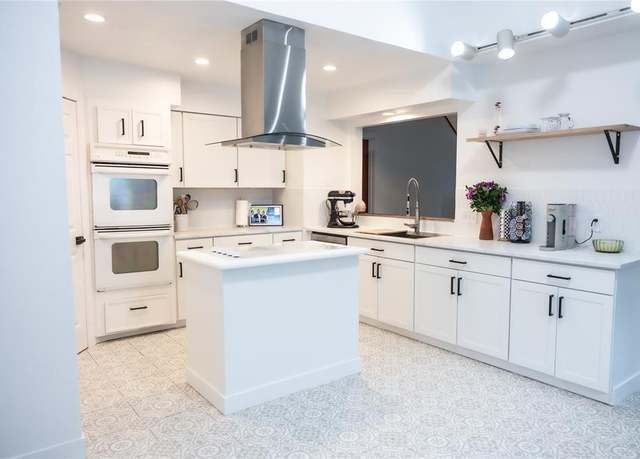 Property at 13215 Ravensway Dr, Cypress, TX 77429, 3 beds, 2.5 baths