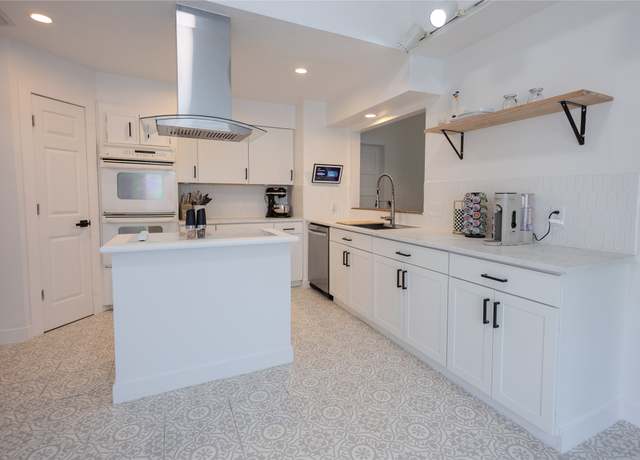 Property at 13215 Ravensway Dr, Cypress, TX 77429, 3 beds, 2.5 baths