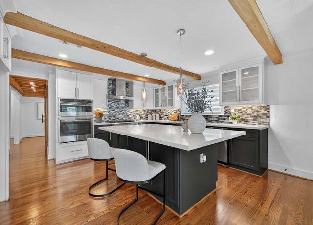 Property at 7758 Hereford St, Houston, TX 77087, 4 beds, 3 baths