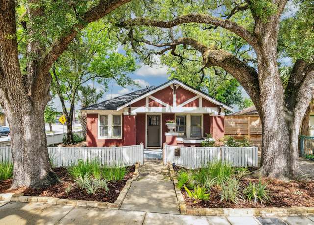 Property at 548 Granberry St, Houston, TX 77007, 2 beds, 2 baths