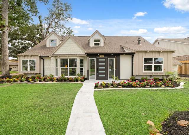 Property at 2302 Brooktree Dr, Houston, TX 77008, 4 beds, 3.5 baths