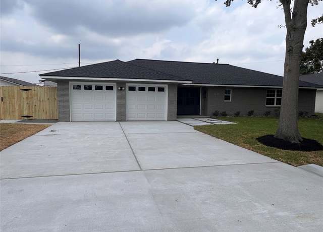 Property at 1618 Del Norte St, Houston, TX 77018, 3 beds, 2 baths