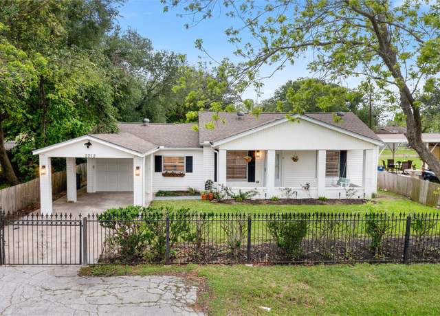Property at 2212 12th Ave N, Texas City, TX 77590, 3 beds, 1 bath