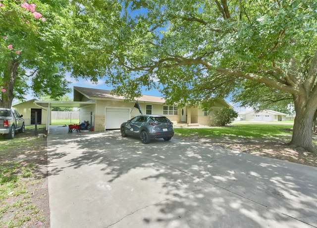 Property at 4800 Fort Worth Ave, Port Arthur, TX 77640, 3 beds, 2 baths