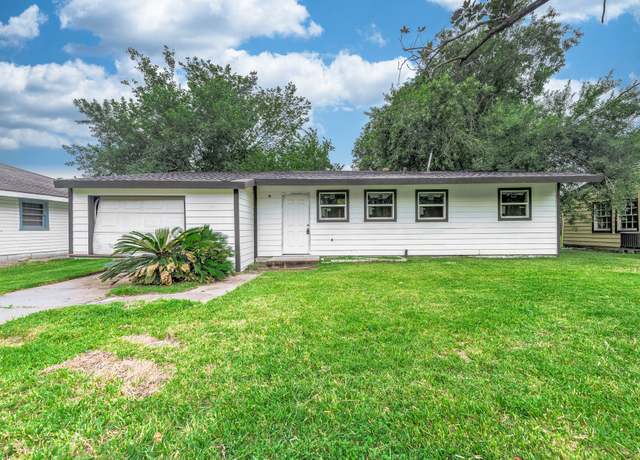Property at 410 Wisteria St, La Marque, TX 77568, 4 beds, 2 baths