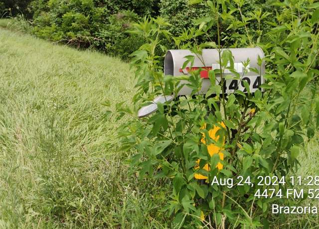 Property at 4494 Fm 522 Rd, Brazoria, TX 77422, 1 bath