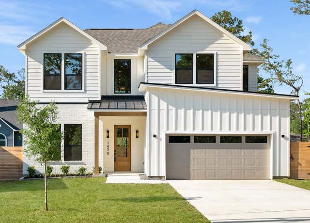 Property at 1420 Flamingo St, Conroe, TX 77385, 3 beds, 2.5 baths
