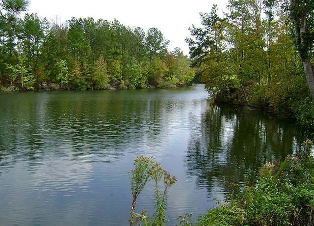Property at 47 Deer Rdg, Cleveland, TX 77327