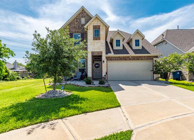 Property at 6303 Lemon Balm Ln, Crosby, TX 77532, 4 beds, 2.5 baths