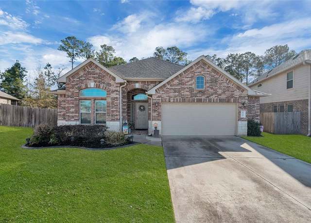 Property at 8319 Liat Ln, Conroe, TX 77304, 3 beds, 2.5 baths