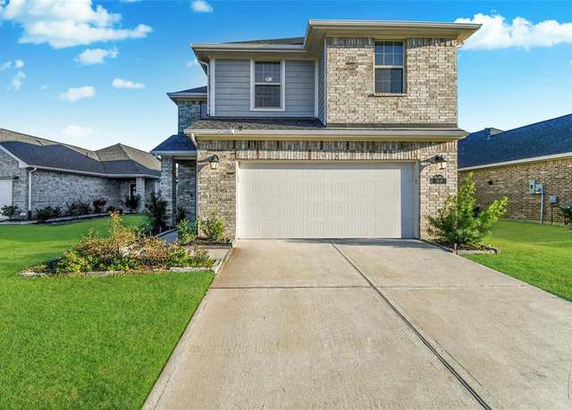 Property at 7419 French Quarter Ct, Fulshear, TX 77441, 5 beds, 3 baths