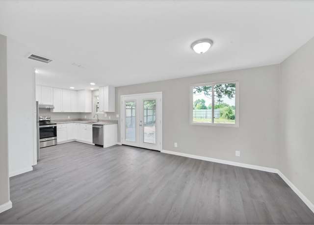 Property at 714 Ivy Hollow St, Channelview, TX 77530, 3 beds, 2 baths