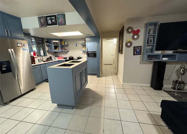 Property at 7722 Breezeway St, Houston, TX 77040, 5 beds, 2 baths