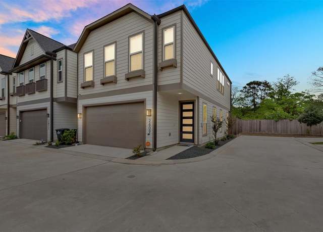 Property at 2609 Paul Quinn St, Houston, TX 77091, 3 beds, 2.5 baths