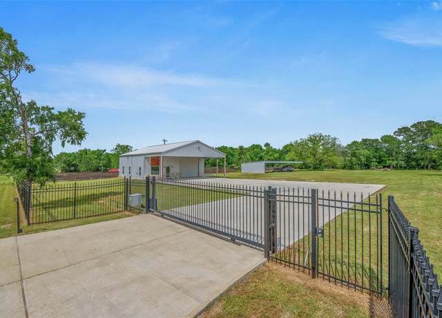 Property at 4214 Fm 244 Rd, Anderson, TX 77830