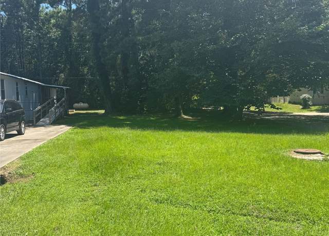Property at 13179 S Lee Shore Dr, Willis, TX 77318