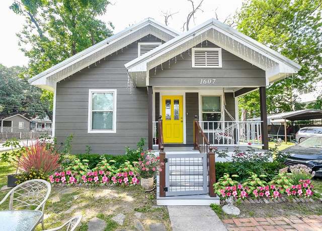 Property at 1607 Sylvester Rd, Houston, TX 77009, 2 beds, 2 baths