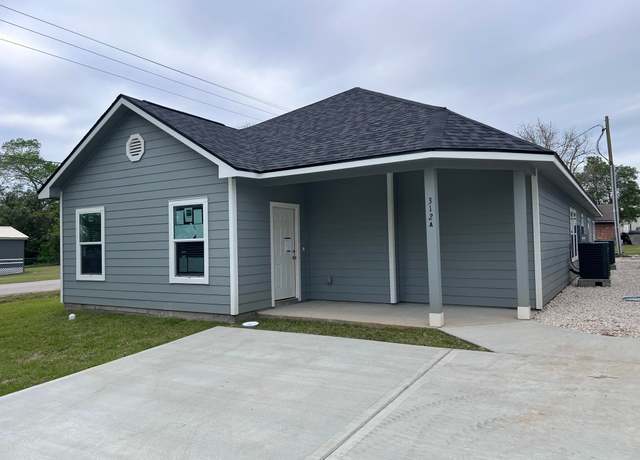 Property at 312 W Watson St Unit A-B, Willis, TX 77378, 3 beds, 2 baths