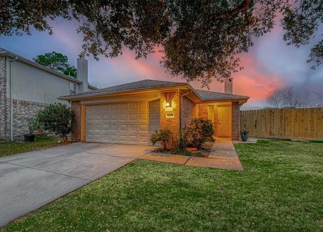 Property at 21538 Hughes Ct, Porter, TX 77365, 4 beds, 2 baths