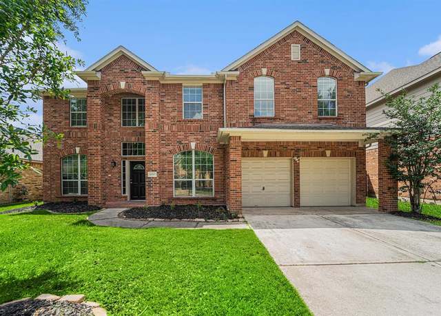 Property at 13707 Kingston River Ln, Houston, TX 77044, 5 beds, 2.5 baths