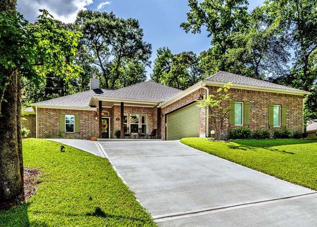 Property at 1812 Camellia Dr, Huntsville, TX 77340, 3 beds, 2 baths