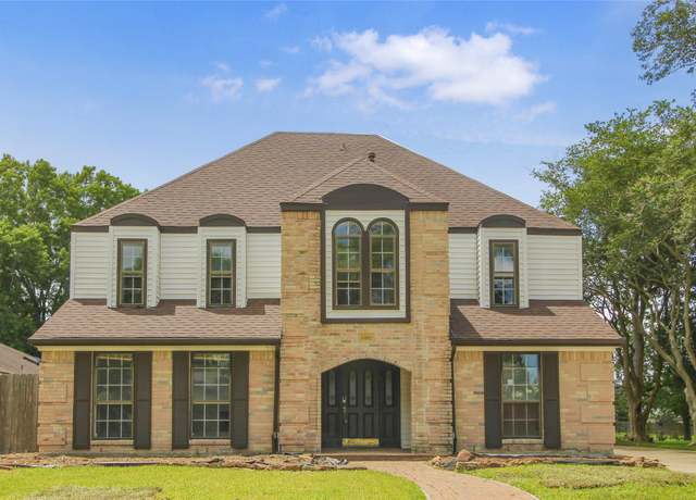 Property at 15102 Torry Pines Rd, Houston, TX 77062, 5 beds, 2.5 baths