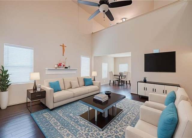 Property at 1810 Emerson Ridge Dr, Spring, TX 77388, 3 beds, 2.5 baths