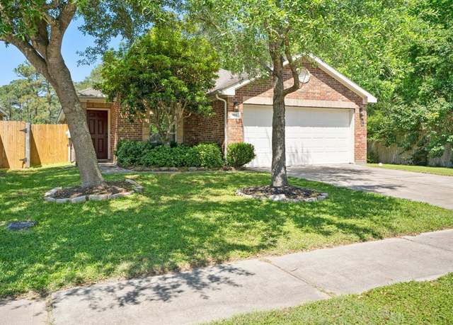 Property at 901 Bentwood Cv, Dickinson, TX 77539, 3 beds, 2 baths