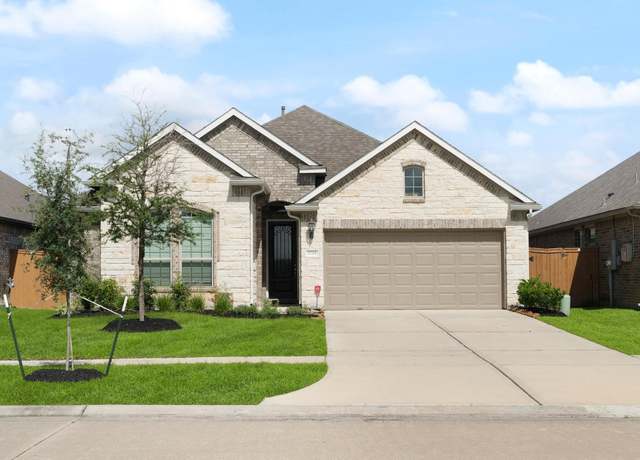 Property at 2718 Bayrose Dr, Texas City, TX 77568, 4 beds, 2 baths