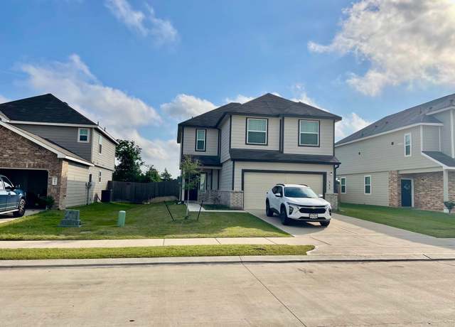 Property at 985 Harper Ln, Bryan, TX 77803, 4 beds, 2.5 baths